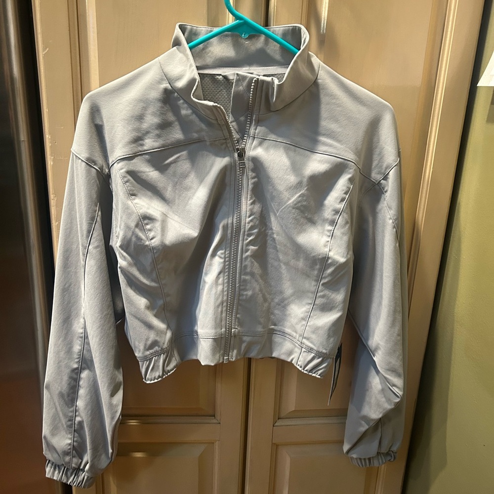 Noli destination cargo pants jogger and crop jacket. NWT pants xs jacket small